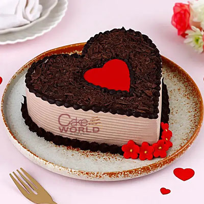 Black Forest Cake Online | Buy, Order or Send Online for Home Delivery |  Winni